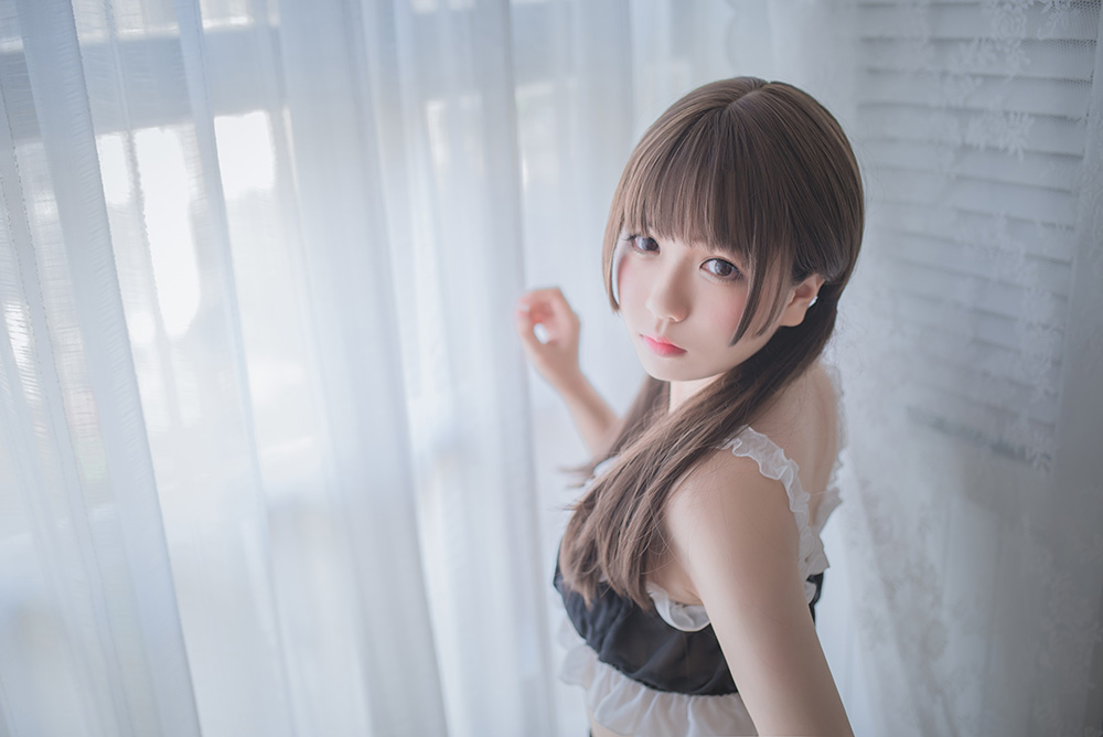 🔥百万粉 Coser 白金 saki：从华南理工学霸到二次元顶流，揭秘她的多面人生！-次元堂