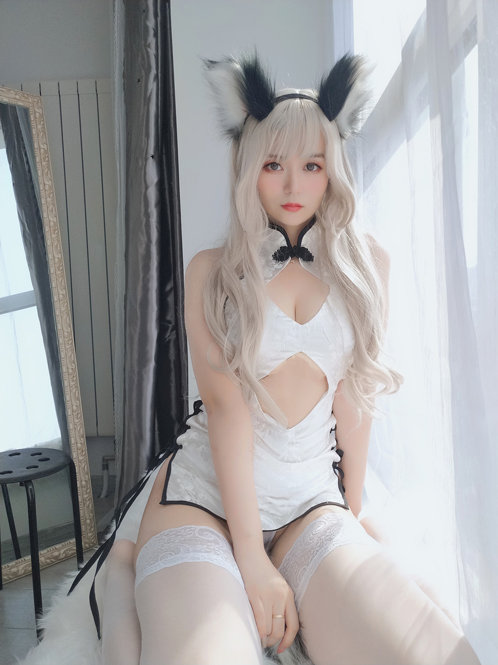 白银81 小白狼 [49P3V-180MB]-次元堂