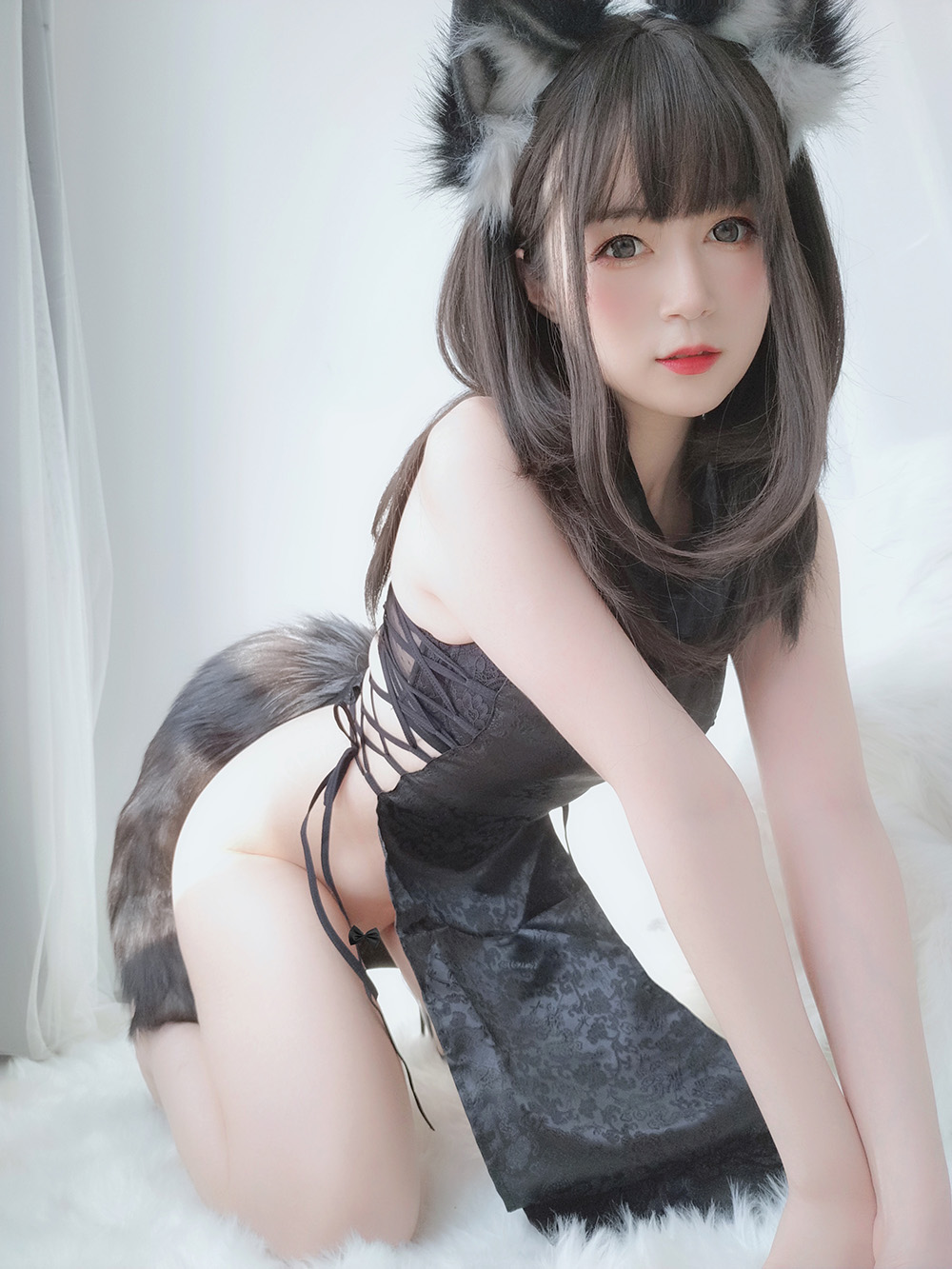 白银81 小黑狼 [104P4V-725MB]-次元堂