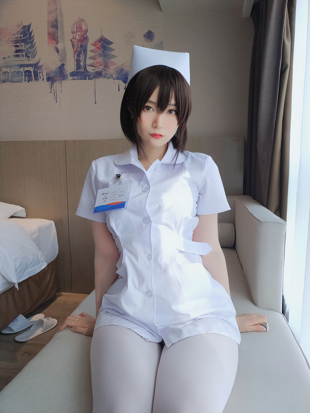 白银81 短发小护士 [37P-226MB]-次元堂
