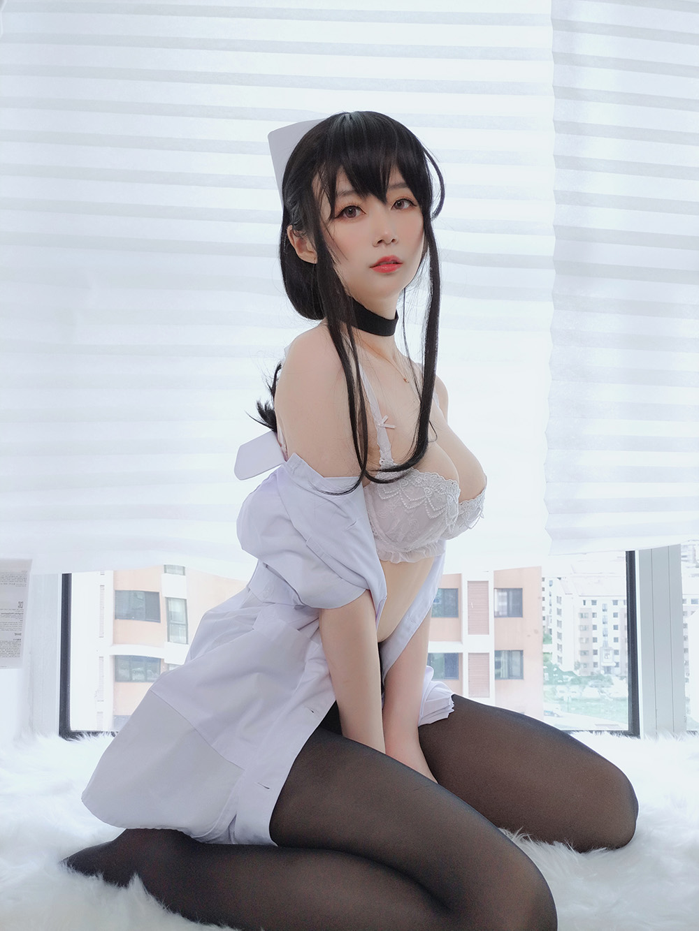 白银81 长发小护士 [66P3V-447MB]-次元堂