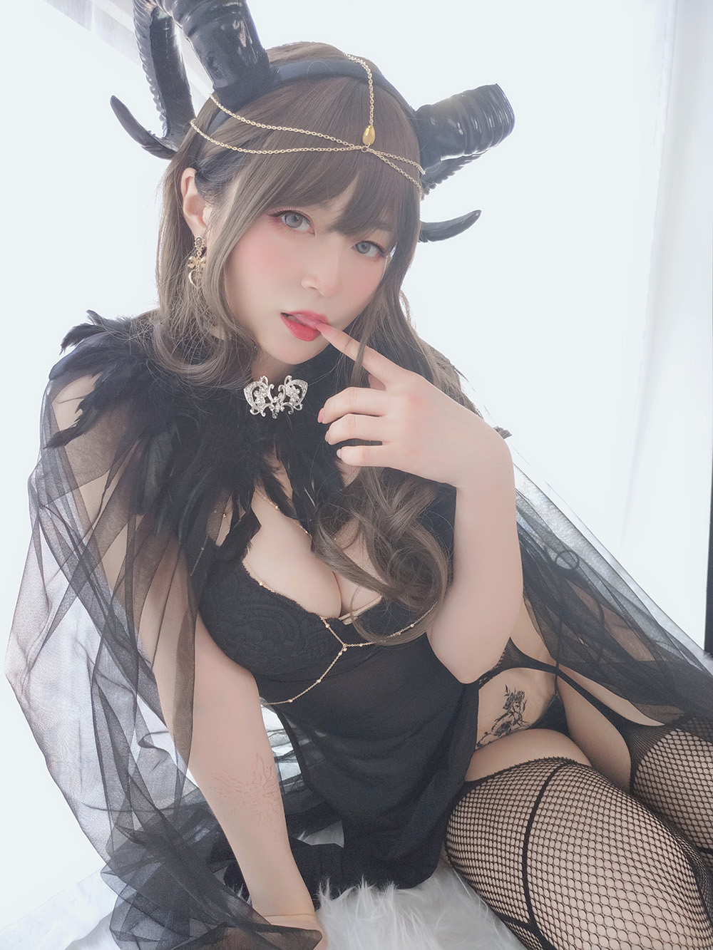 白银81 黑山魅魔 [50P1V-397MB]-次元堂