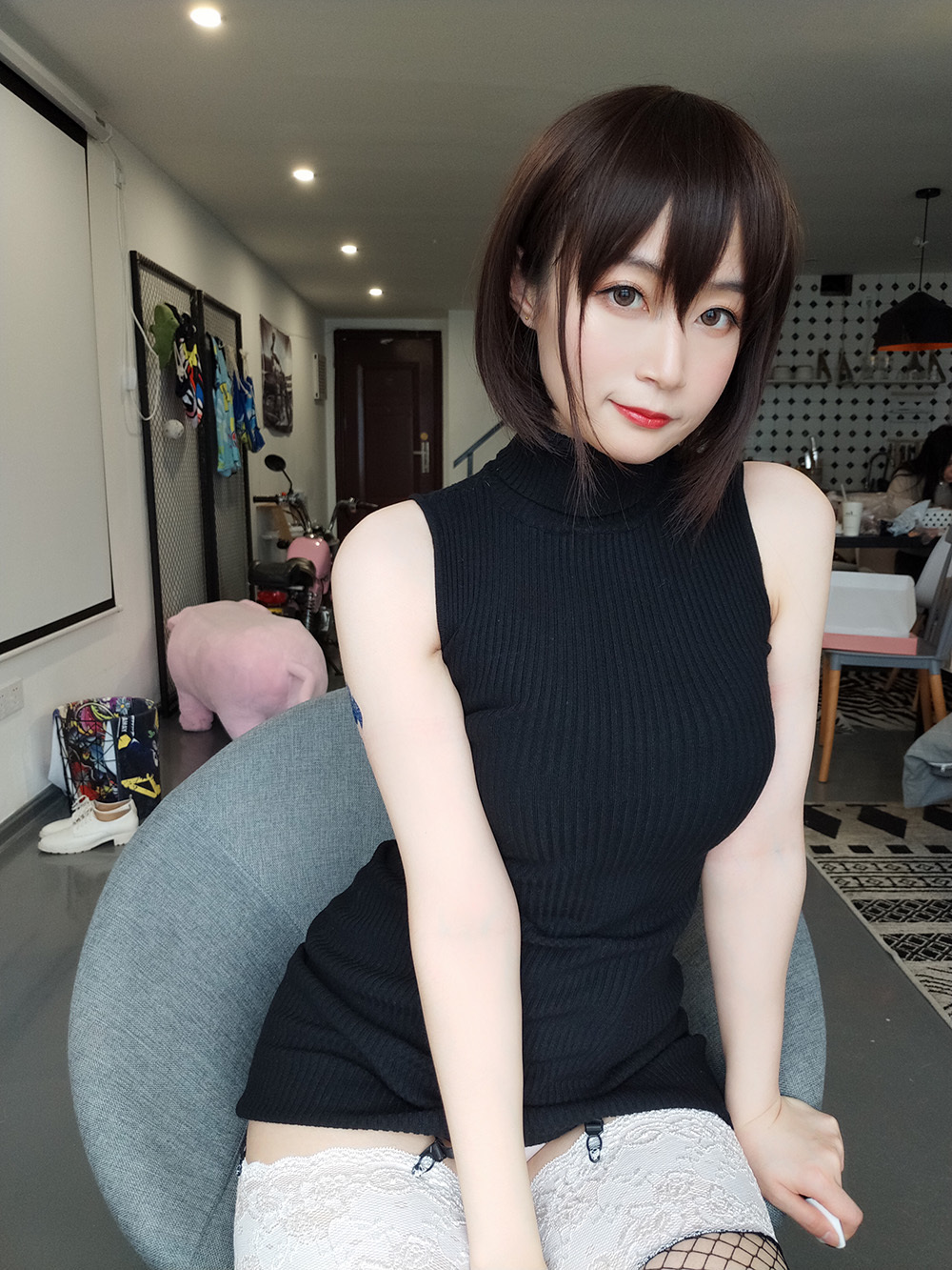 白银81 黑色包臀裙 [35P2V-305MB]