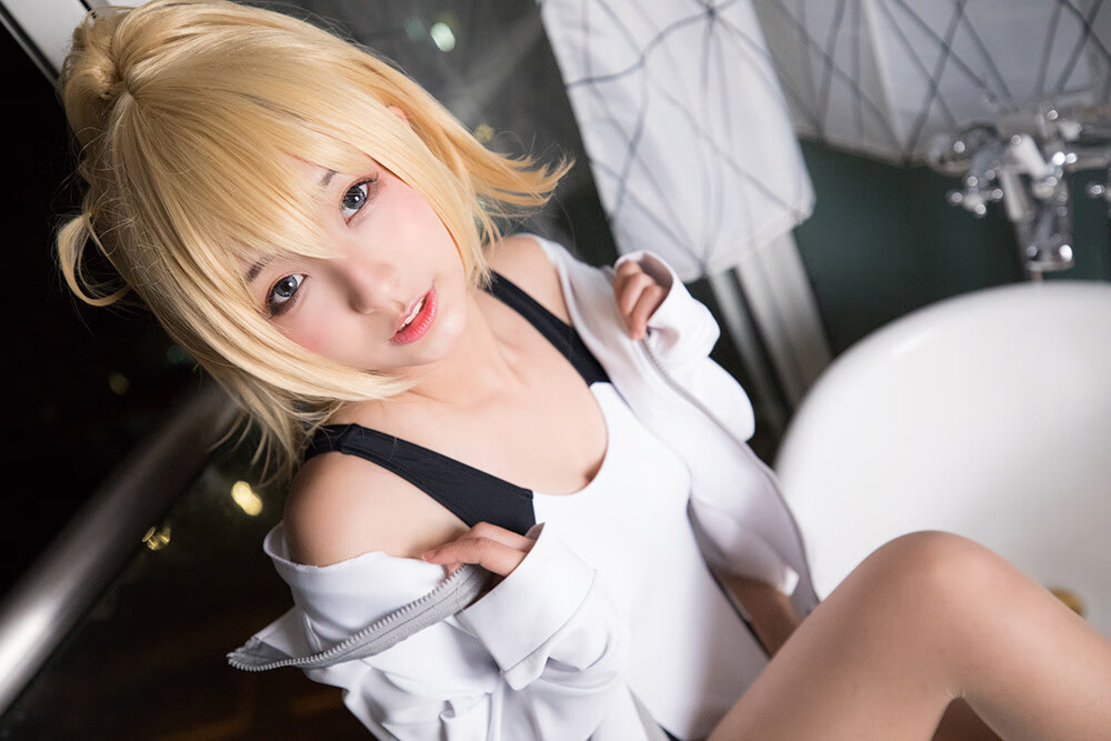 神楽坂真冬 – 《Swimingthedrea》-白贞德（Fate Grand Order）