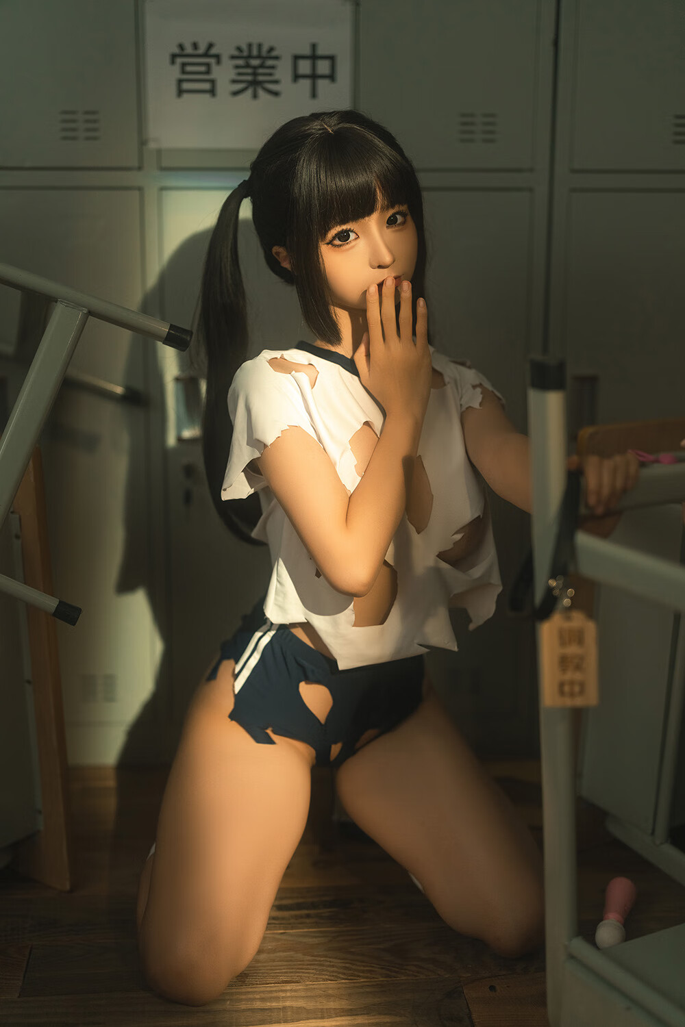 蠢沫沫 《午后课间》[33P-310.9M]
