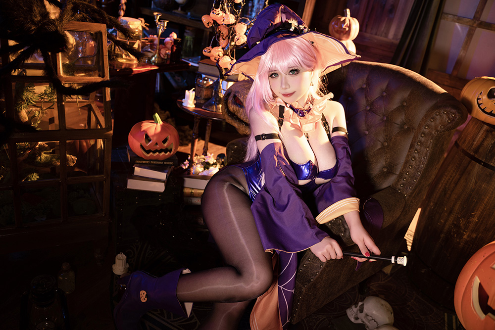惊！二次元圈杀出一匹黑马：贞子蜜桃如何用「恐怖美学」颠覆 Cosplay 界？