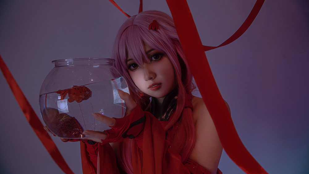 走进 Coser 小和甜酒的奇幻世界