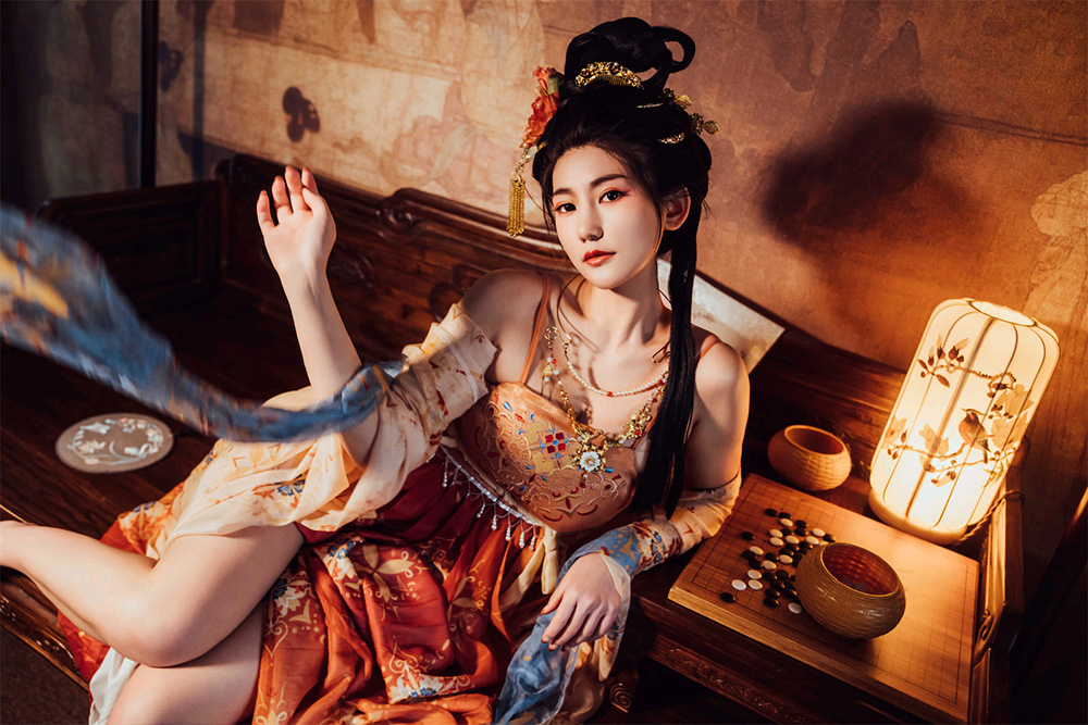 走进星澜：cosplay 世界里的魅力精灵-次元堂