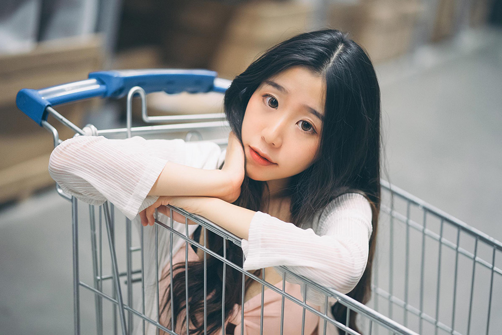 踏入穆零Mu0 的次元结界：解锁二次元绮梦秘境