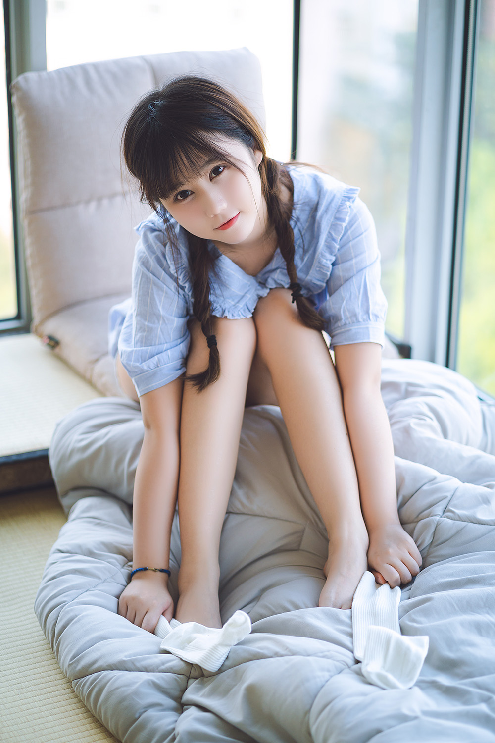 镜酱 私奔之日常 [40P-462MB]