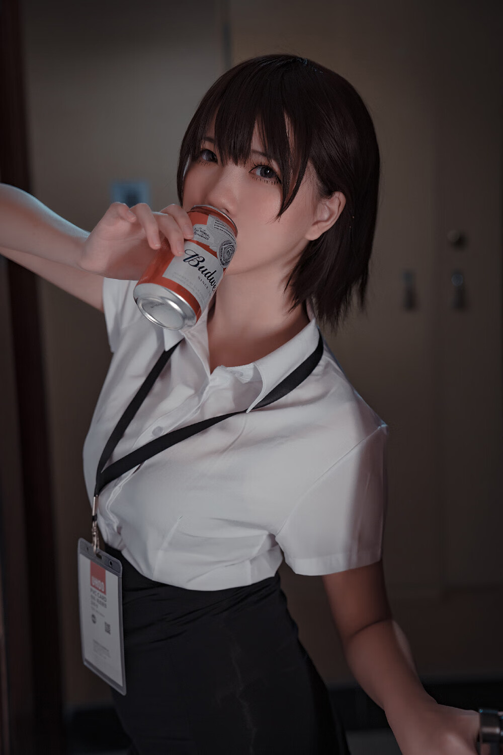阿薰kaOri 黑丝OL[45P-188MB]-次元堂