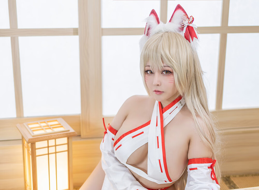 KANEKO_咔喵 狐狸巫女[40P2V-1.25G]
