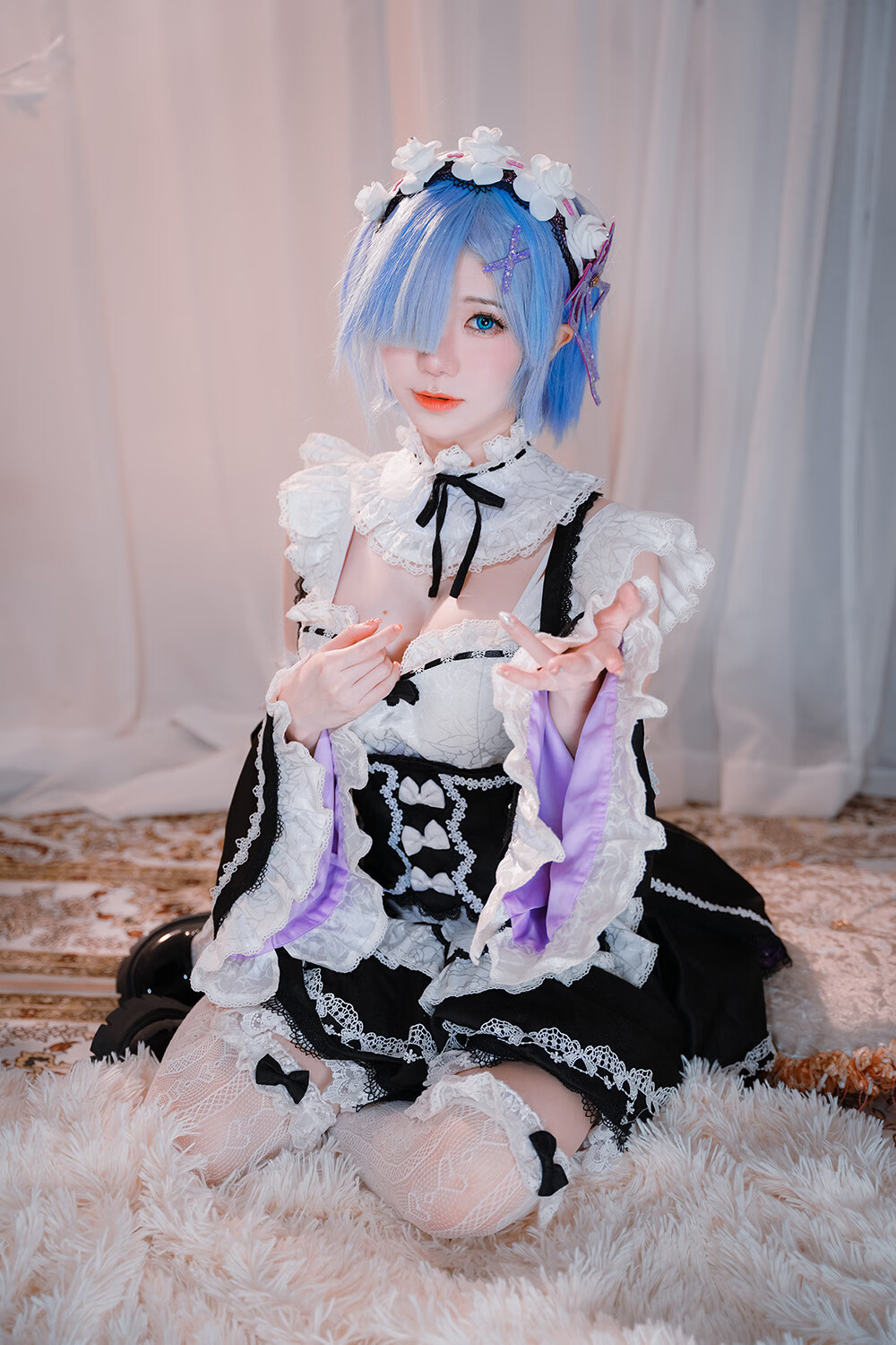 Sally Dorasnow Rem[27P-265M]