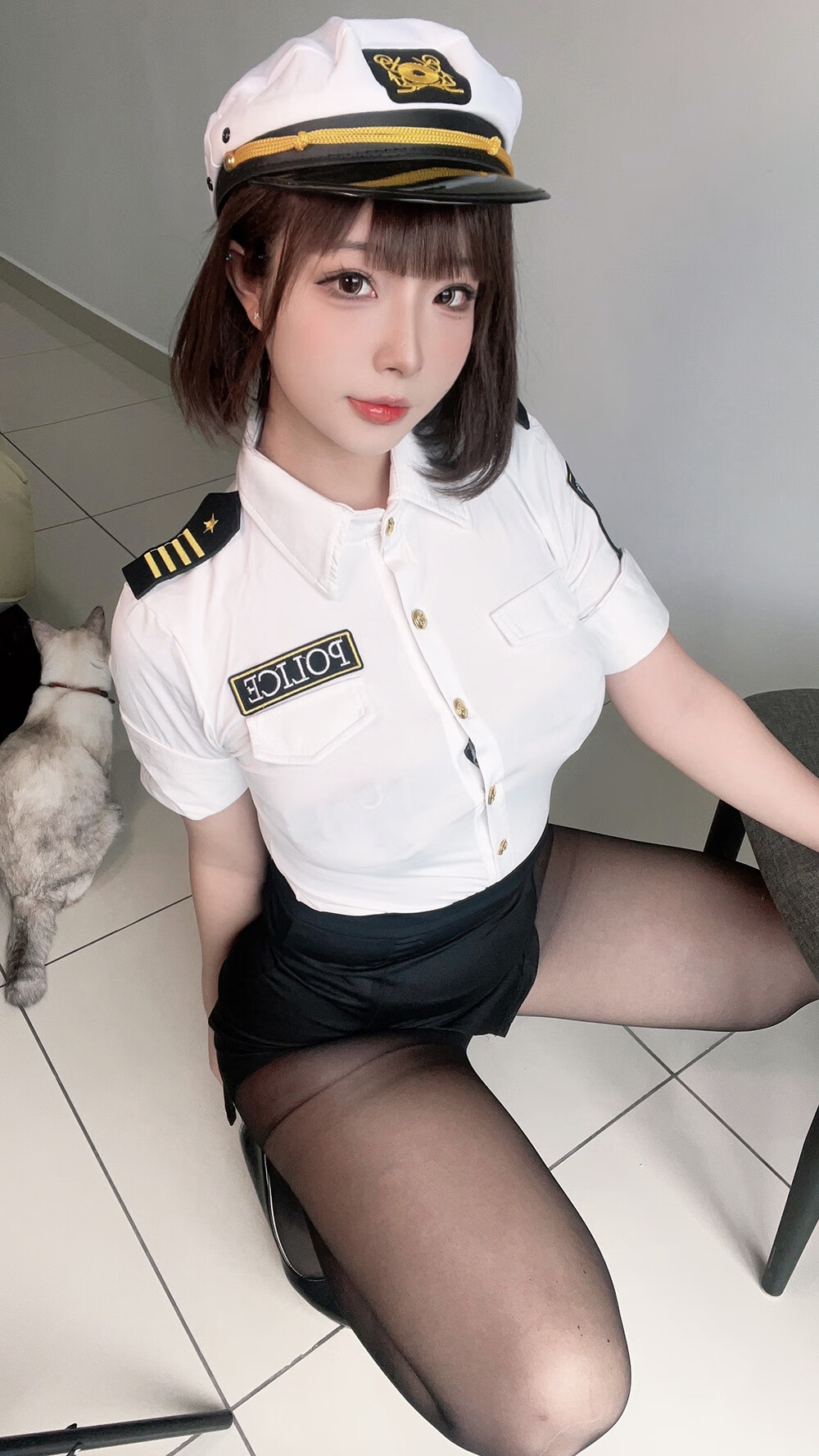 yuuhui玉汇 坏坏女警[48P-2V-418M]