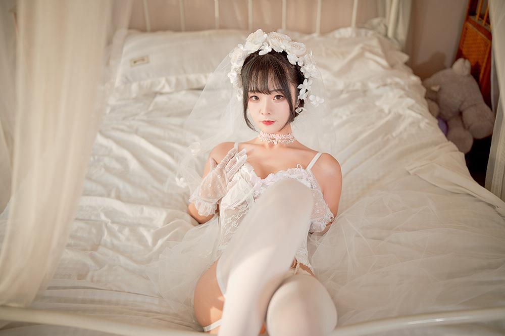 yuuhui玉汇 纯白花嫁 [60P-860MB]