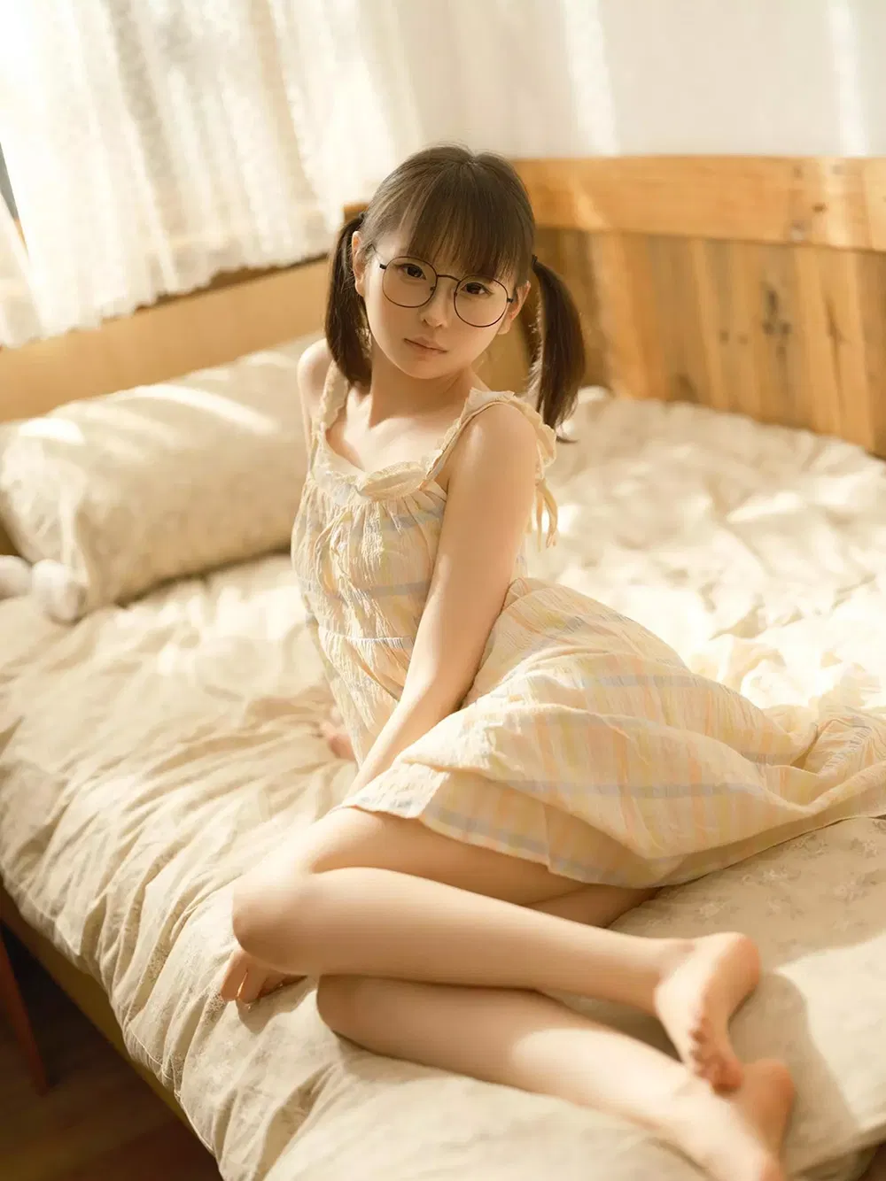 幼水铃衣 晨醒[64P-128M]-次元堂