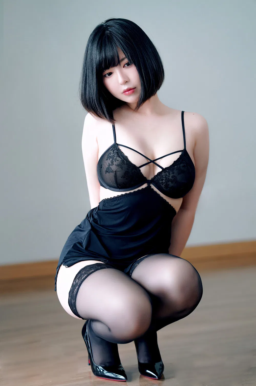 半半子 今日は黑 [36P-167M]-次元堂