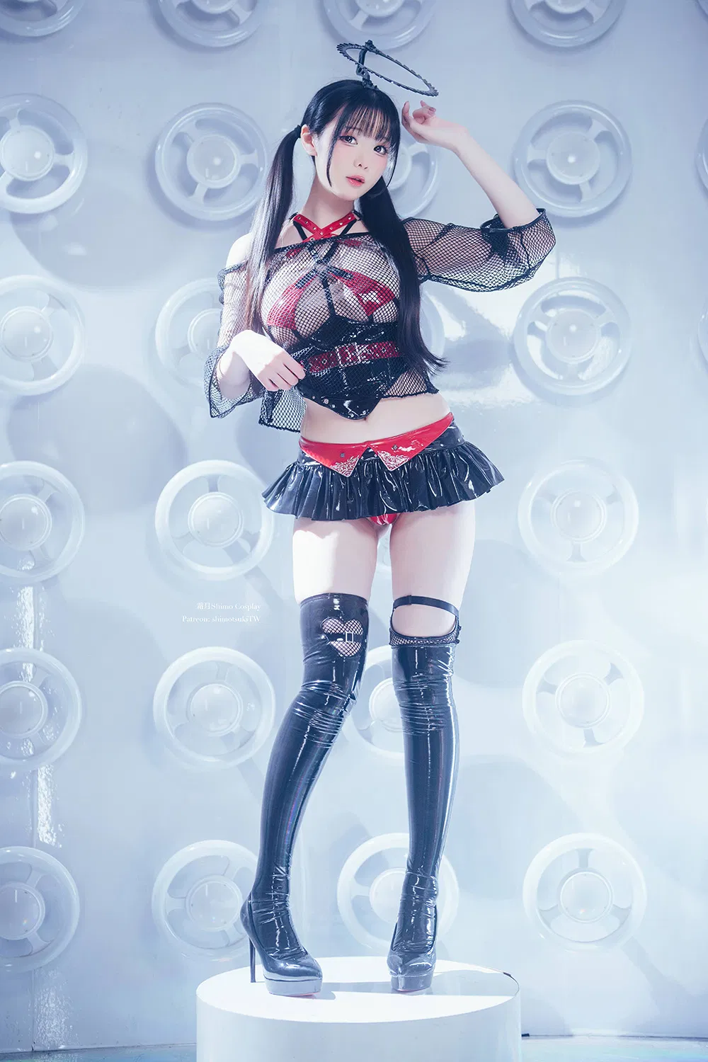 霜月shimo 2025年09月订阅 賽博黑天使 Cyber Black Angel [20P3V-97MB]-次元堂