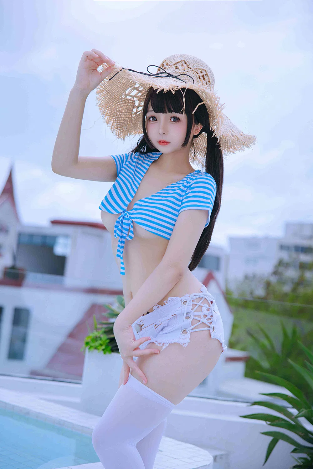 日奈娇  蓝白条[90P3V-644M]-次元堂