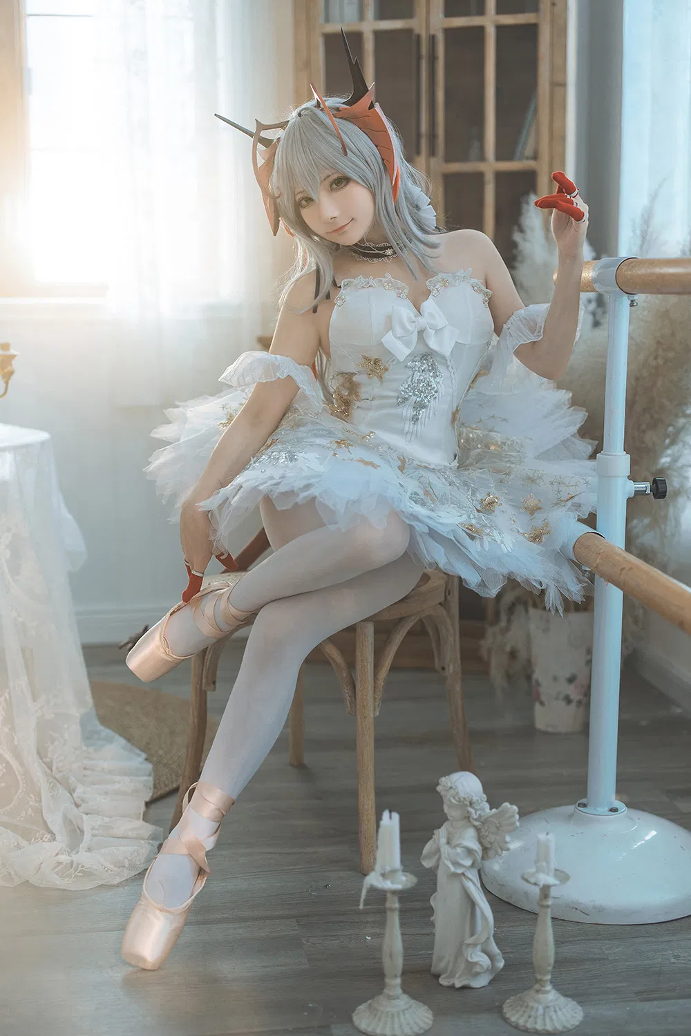 是三不是世w – 明日方舟 芭蕾W洛天依[27P-190M]-次元堂