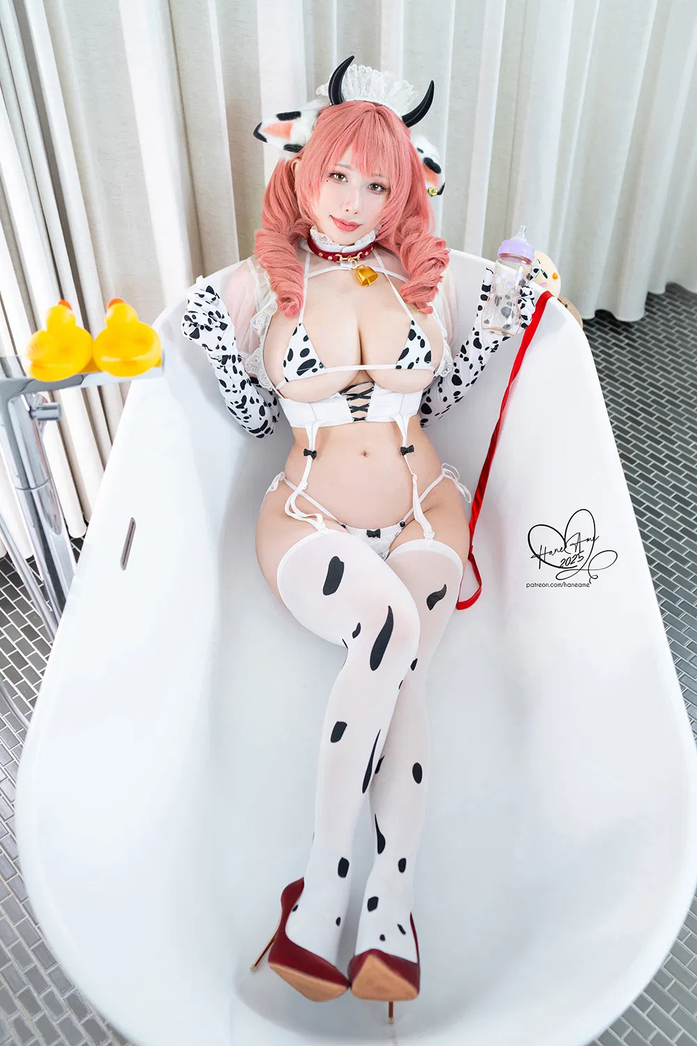 雨波_HaneAme  2025年12月订阅 碧蓝航线 乳牛女仆 科本斯 [42P3V-292M]-次元堂