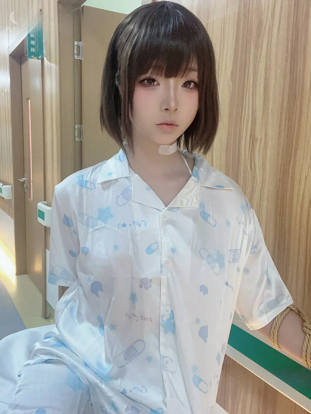 yuuhui玉汇 (Kokuhui)  生病的妹妹[37P2V-234MB]-次元堂