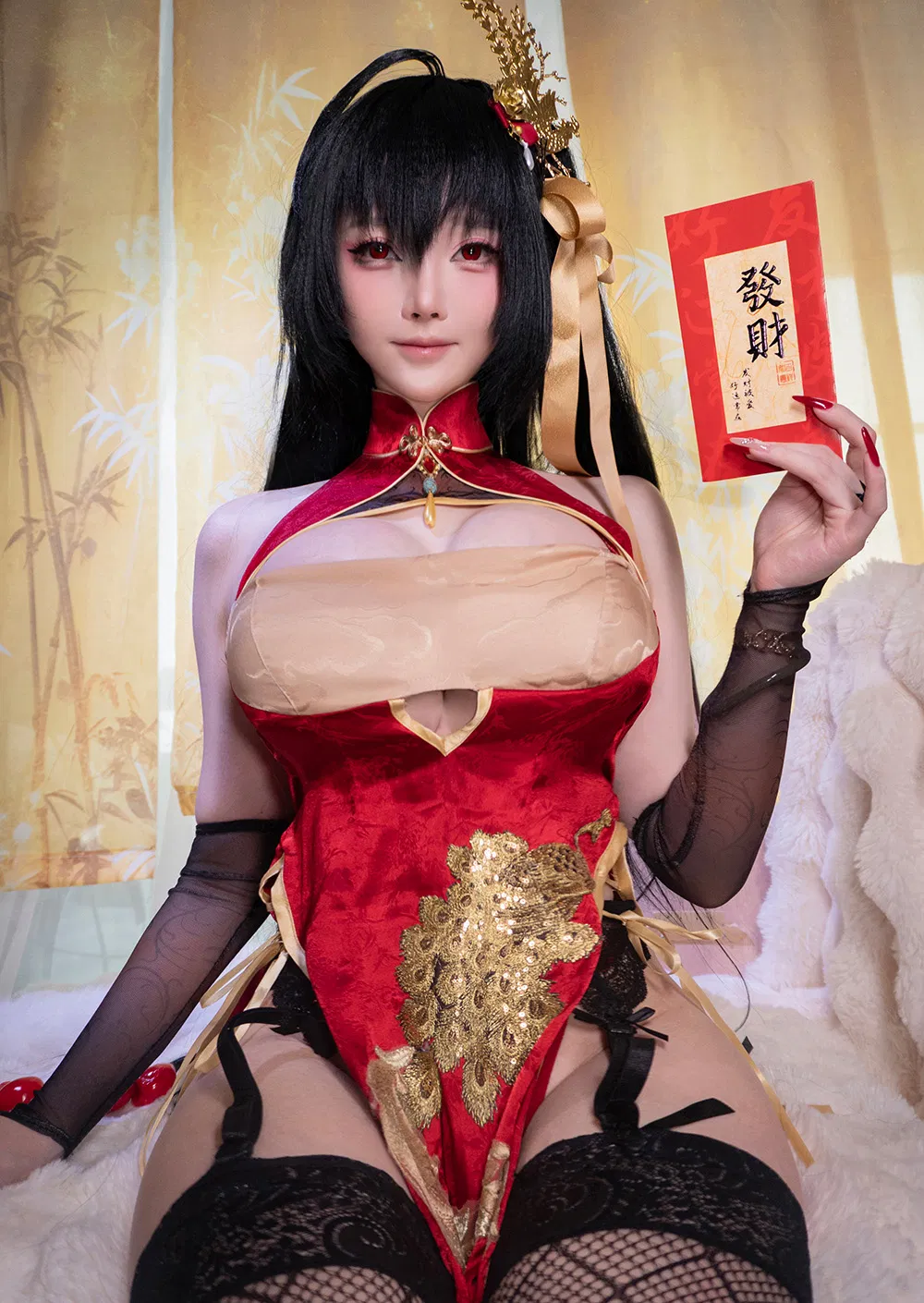 一小央泽  大凤旗袍 [81P1V-1.08GB]-次元堂