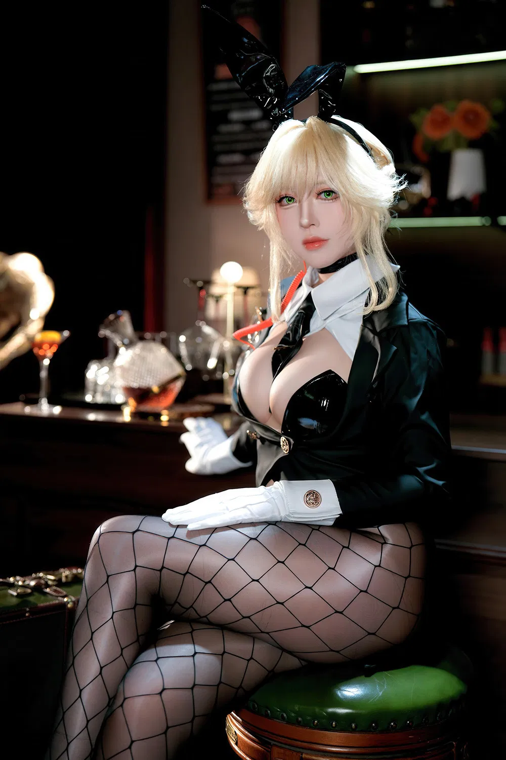 半半子  愛德ェントバニー[62P-375M]-次元堂