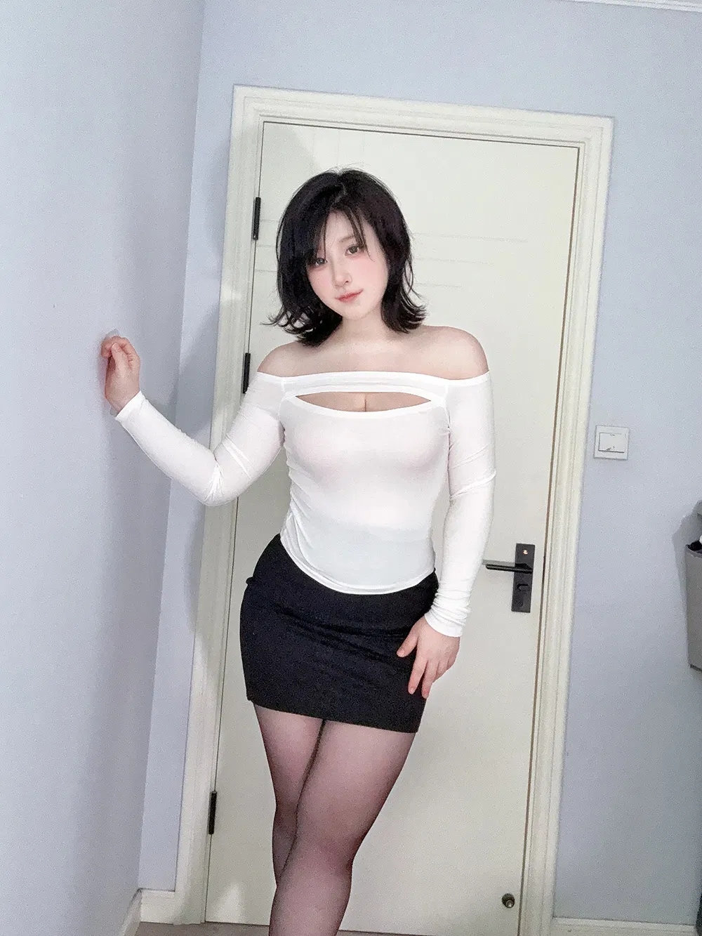Zyra秋  妈妈的裙子[47P-216M]-次元堂